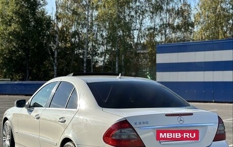 Mercedes-Benz E-Класс, 2008 год, 1 550 000 рублей, 3 фотография