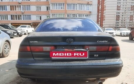 Toyota Camry, 1996 год, 380 000 рублей, 3 фотография