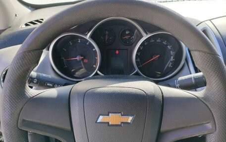 Chevrolet Cruze II, 2014 год, 990 000 рублей, 5 фотография