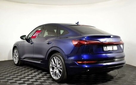 Audi e-tron I, 2020 год, 5 030 000 рублей, 6 фотография