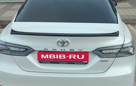 Toyota Camry, 2020 год, 3 350 000 рублей, 4 фотография