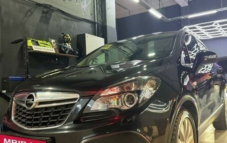 Opel Mokka I, 2015 год, 1 390 000 рублей, 2 фотография