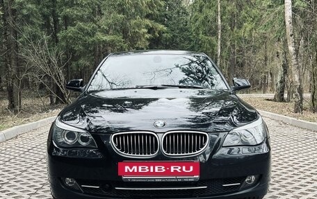BMW 5 серия, 2009 год, 1 570 000 рублей, 3 фотография