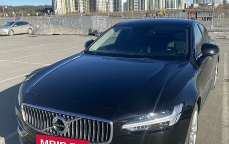Volvo S90 II рестайлинг, 2018 год, 3 490 000 рублей, 3 фотография