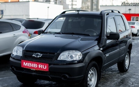 Chevrolet Niva I рестайлинг, 2014 год, 680 000 рублей, 2 фотография
