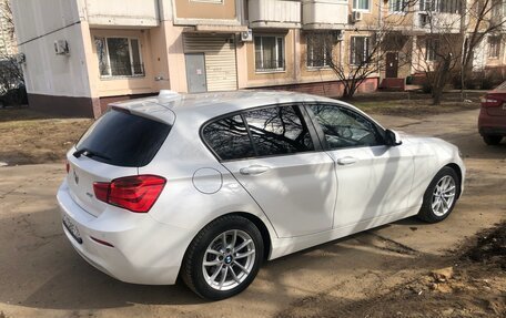 BMW 1 серия, 2017 год, 2 190 000 рублей, 3 фотография