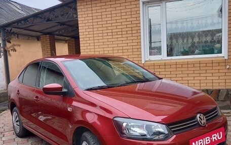 Volkswagen Polo VI (EU Market), 2013 год, 1 300 000 рублей, 2 фотография