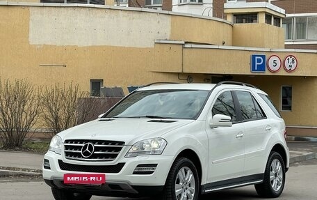 Mercedes-Benz M-Класс, 2011 год, 2 499 000 рублей, 2 фотография