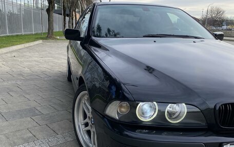 BMW 5 серия, 1998 год, 750 000 рублей, 3 фотография