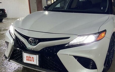 Toyota Camry, 2018 год, 3 350 000 рублей, 4 фотография