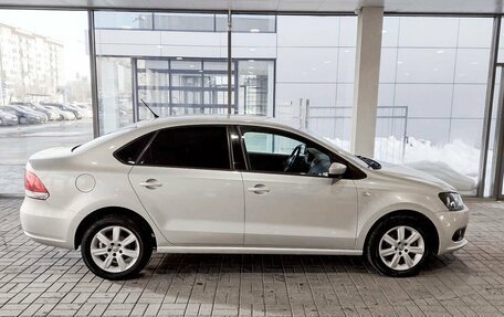 Volkswagen Polo VI (EU Market), 2013 год, 843 000 рублей, 4 фотография