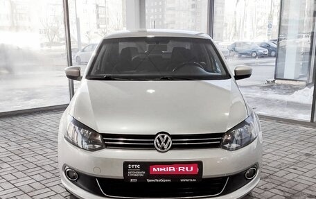 Volkswagen Polo VI (EU Market), 2013 год, 843 000 рублей, 2 фотография