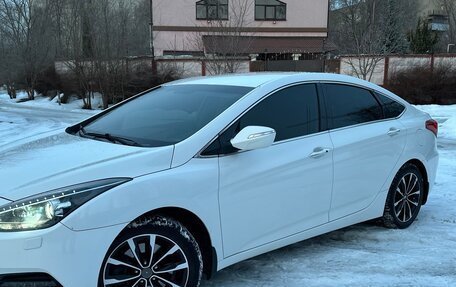 Hyundai i40 I рестайлинг, 2015 год, 1 720 000 рублей, 3 фотография