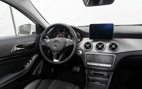Mercedes-Benz GLA, 2019 год, 2 900 000 рублей, 7 фотография