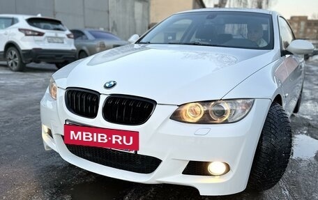 BMW 3 серия, 2009 год, 1 270 000 рублей, 2 фотография