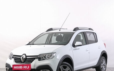 Renault Sandero II рестайлинг, 2021 год, 1 549 000 рублей, 2 фотография