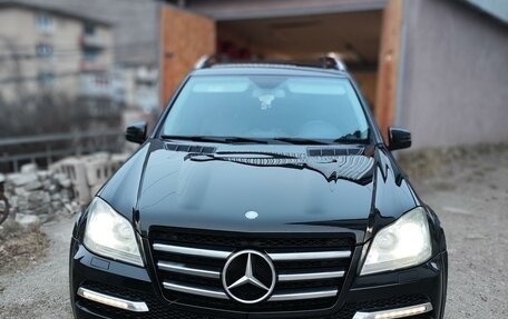 Mercedes-Benz GL-Класс, 2011 год, 2 200 000 рублей, 2 фотография