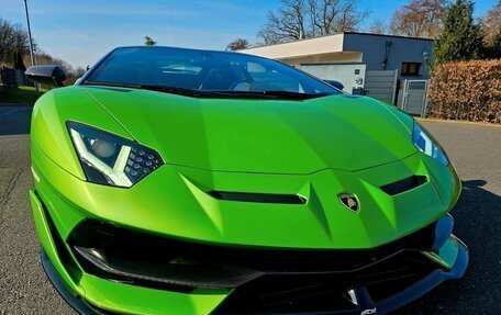 Lamborghini Aventador I рестайлинг, 2021 год, 72 000 000 рублей, 4 фотография
