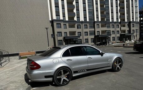 Mercedes-Benz E-Класс, 2005 год, 950 000 рублей, 4 фотография