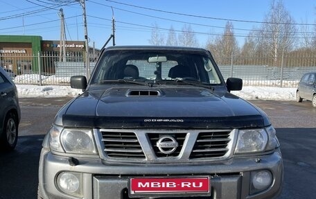 Nissan Patrol, 2004 год, 1 800 000 рублей, 3 фотография