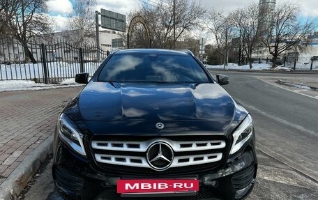 Mercedes-Benz GLA, 2019 год, 3 150 000 рублей, 2 фотография