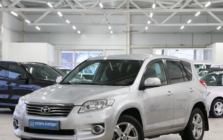 Toyota RAV4, 2011 год, 1 819 000 рублей, 2 фотография