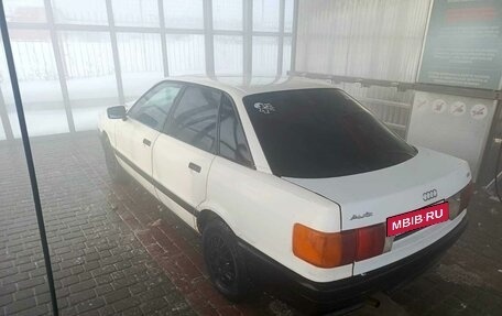 Audi 80, 1988 год, 240 000 рублей, 2 фотография