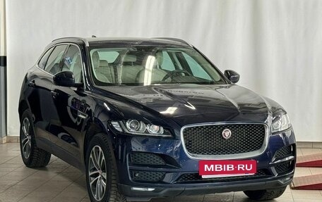 Jaguar F-Pace, 2018 год, 2 940 000 рублей, 3 фотография