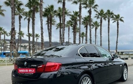 BMW 5 серия, 2013 год, 1 950 000 рублей, 8 фотография