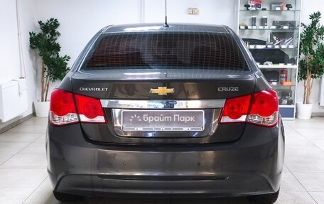 Chevrolet Cruze II, 2012 год, 895 000 рублей, 4 фотография
