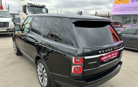 Land Rover Range Rover IV рестайлинг, 2018 год, 8 000 000 рублей, 3 фотография