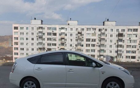 Toyota Prius, 2007 год, 770 000 рублей, 3 фотография