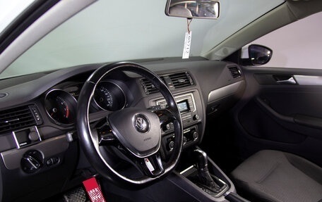 Volkswagen Jetta VI, 2016 год, 1 499 900 рублей, 5 фотография