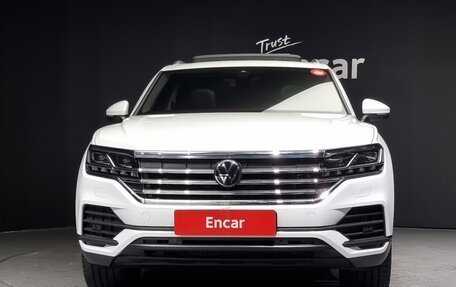 Volkswagen Touareg III, 2021 год, 4 500 100 рублей, 2 фотография