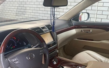 Lexus LS IV, 2010 год, 1 950 000 рублей, 8 фотография