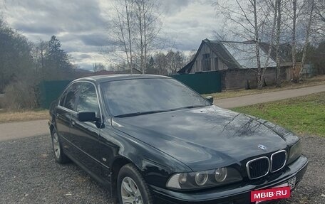 BMW 5 серия, 2001 год, 580 000 рублей, 2 фотография