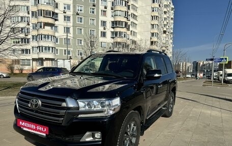 Toyota Land Cruiser 200, 2016 год, 5 100 000 рублей, 2 фотография