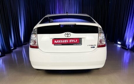 Toyota Prius, 2011 год, 1 200 000 рублей, 5 фотография