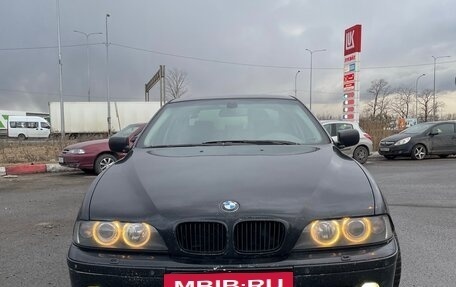 BMW 5 серия, 2001 год, 690 000 рублей, 2 фотография