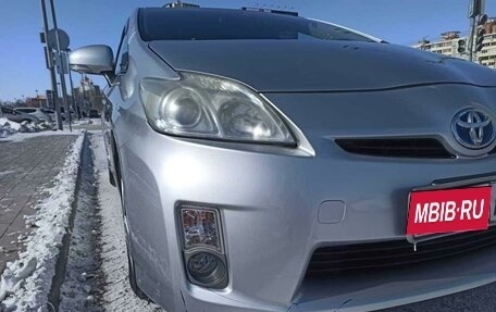 Toyota Prius, 2010 год, 850 000 рублей, 3 фотография