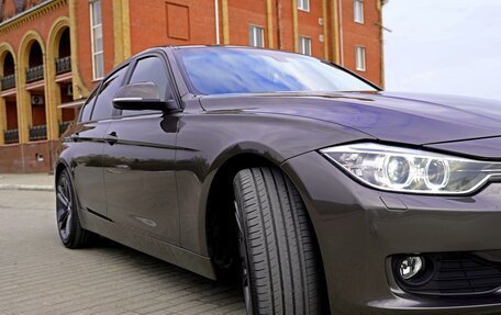 BMW 3 серия, 2013 год, 2 200 000 рублей, 4 фотография