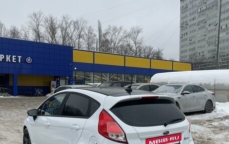 Ford Fiesta, 2017 год, 800 000 рублей, 3 фотография