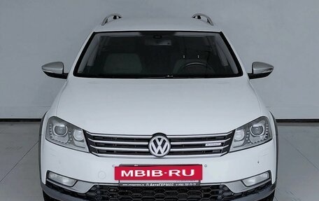 Volkswagen Passat B7, 2014 год, 1 636 000 рублей, 2 фотография