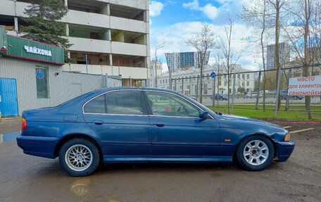 BMW 5 серия, 2003 год, 550 000 рублей, 2 фотография