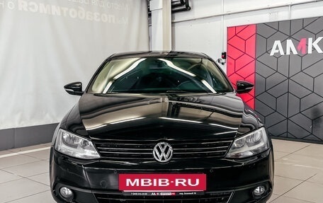 Volkswagen Jetta VI, 2013 год, 1 049 800 рублей, 3 фотография