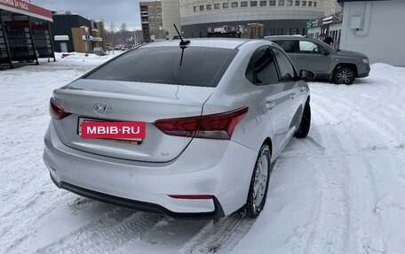 Hyundai Solaris II рестайлинг, 2019 год, 1 580 000 рублей, 3 фотография