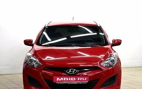 Hyundai i30 II рестайлинг, 2012 год, 984 000 рублей, 2 фотография