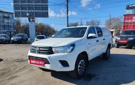 Toyota Hilux VIII, 2016 год, 2 800 000 рублей, 3 фотография