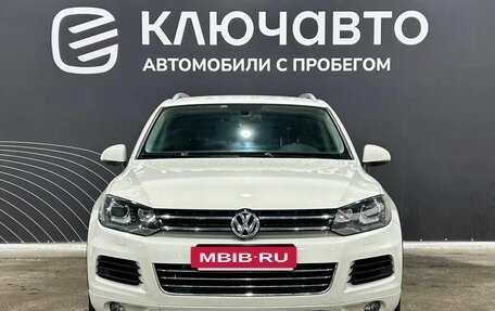Volkswagen Touareg III, 2011 год, 2 200 000 рублей, 2 фотография