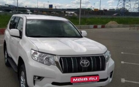 Toyota Land Cruiser Prado 150 рестайлинг 2, 2019 год, 5 300 000 рублей, 2 фотография